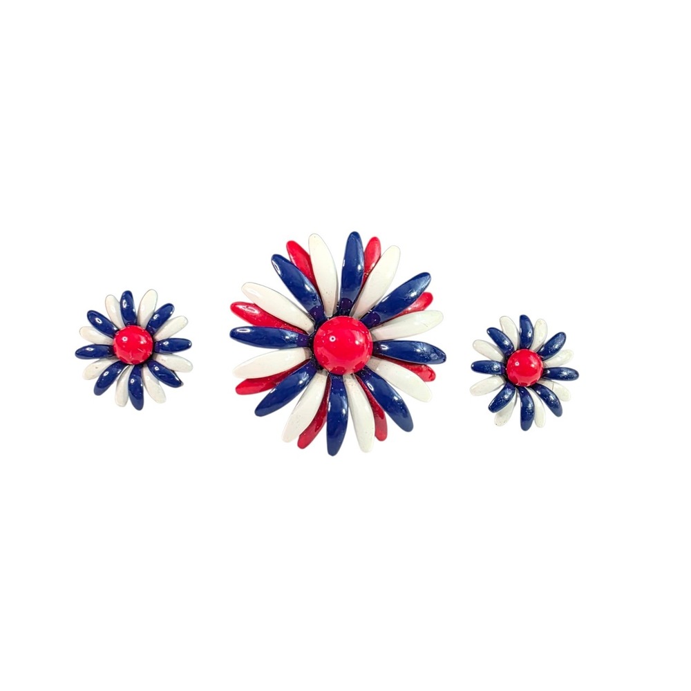 Vintage July 4th Red White Blue Enamel Daisy Brooch Clip On Earring  Patriotic‎